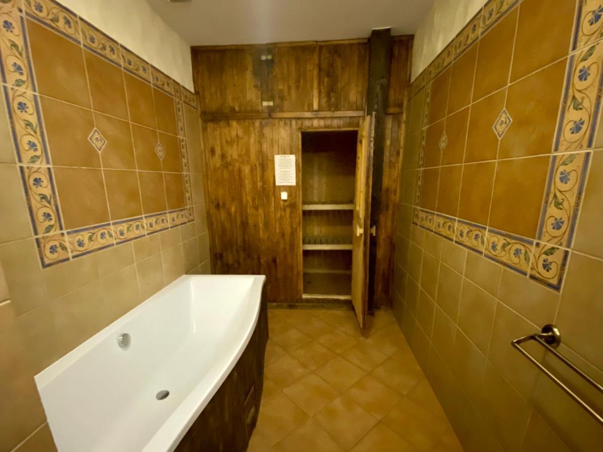 Hotel Gosciniec Oycowizna Lesznowola  Exterior foto